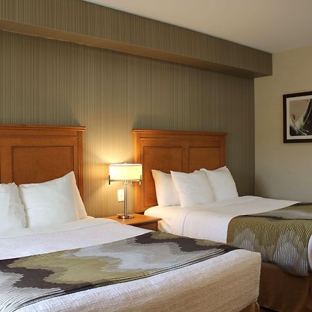 Best Western King George Inn & Suites Суррей Экстерьер фото