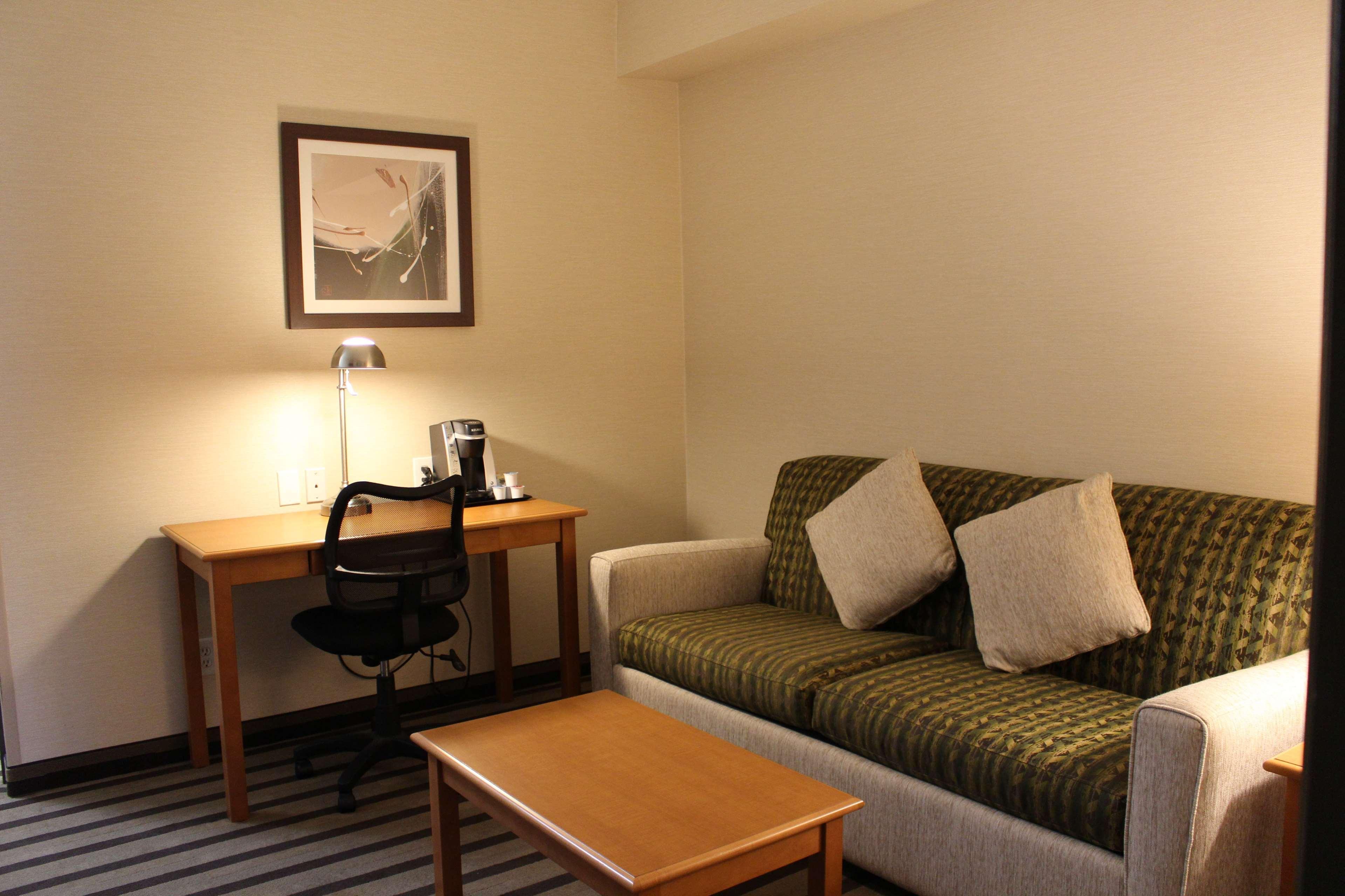 Best Western King George Inn & Suites Суррей Экстерьер фото