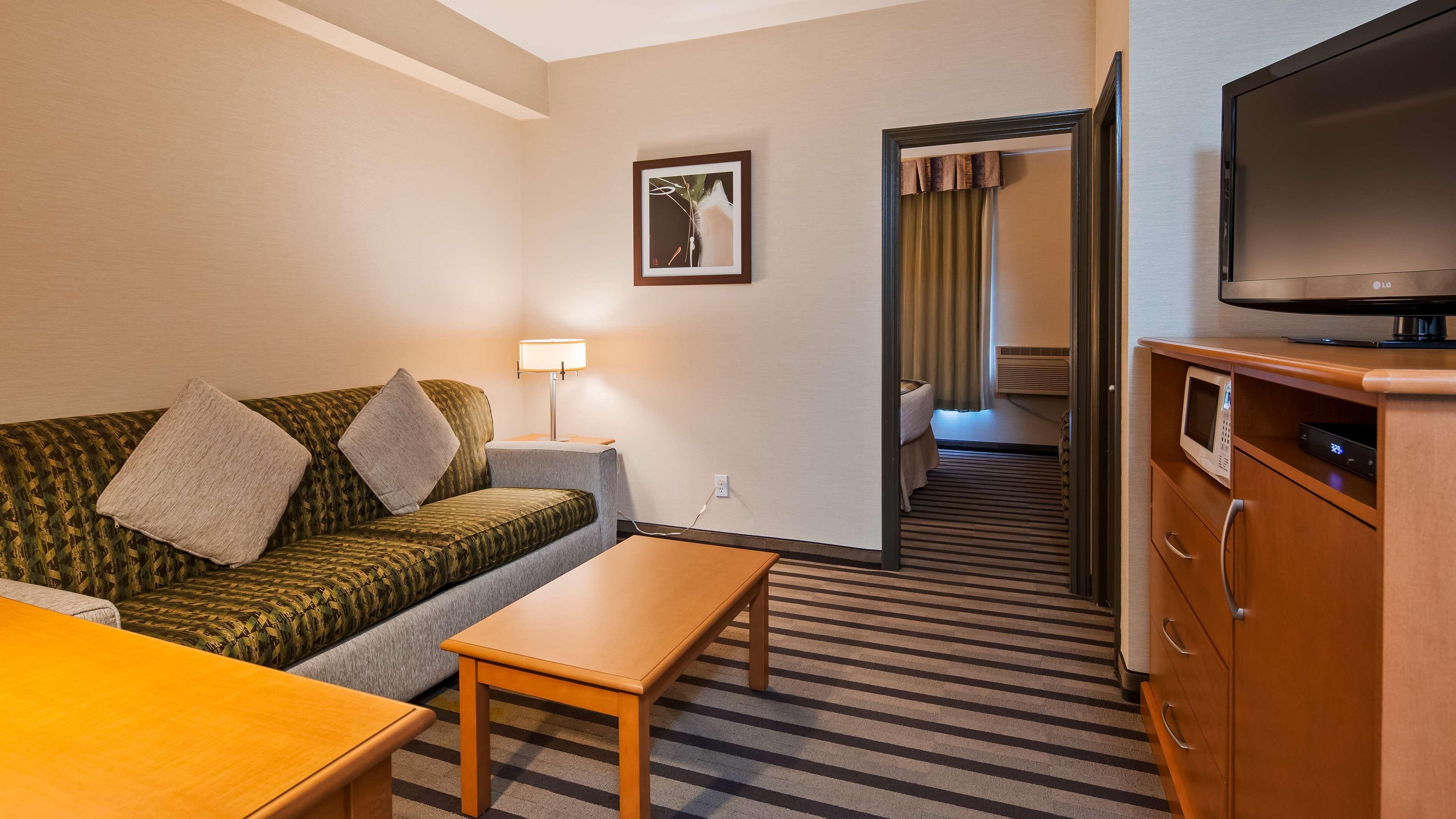 Best Western King George Inn & Suites Суррей Экстерьер фото