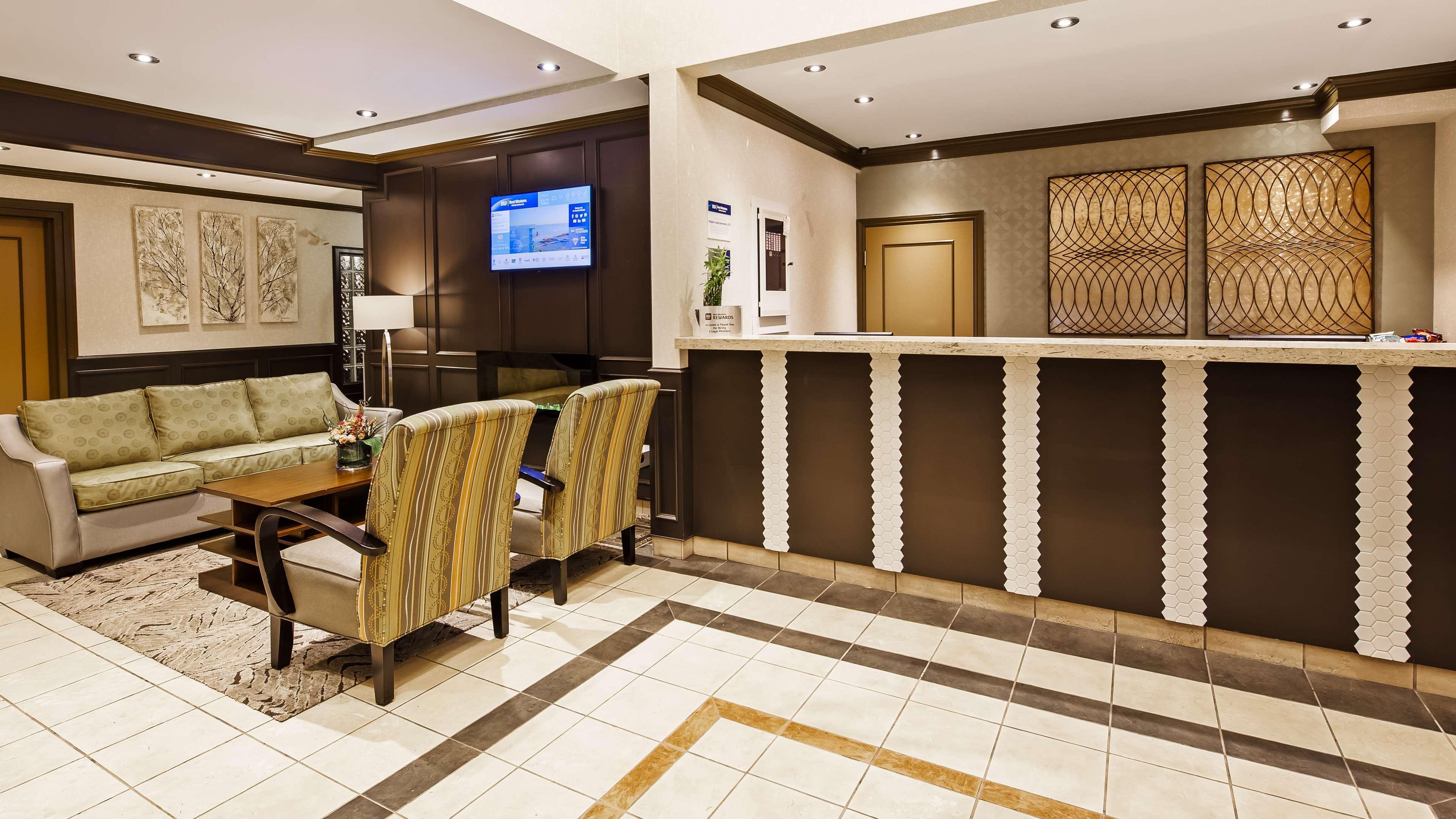 Best Western King George Inn & Suites Суррей Экстерьер фото