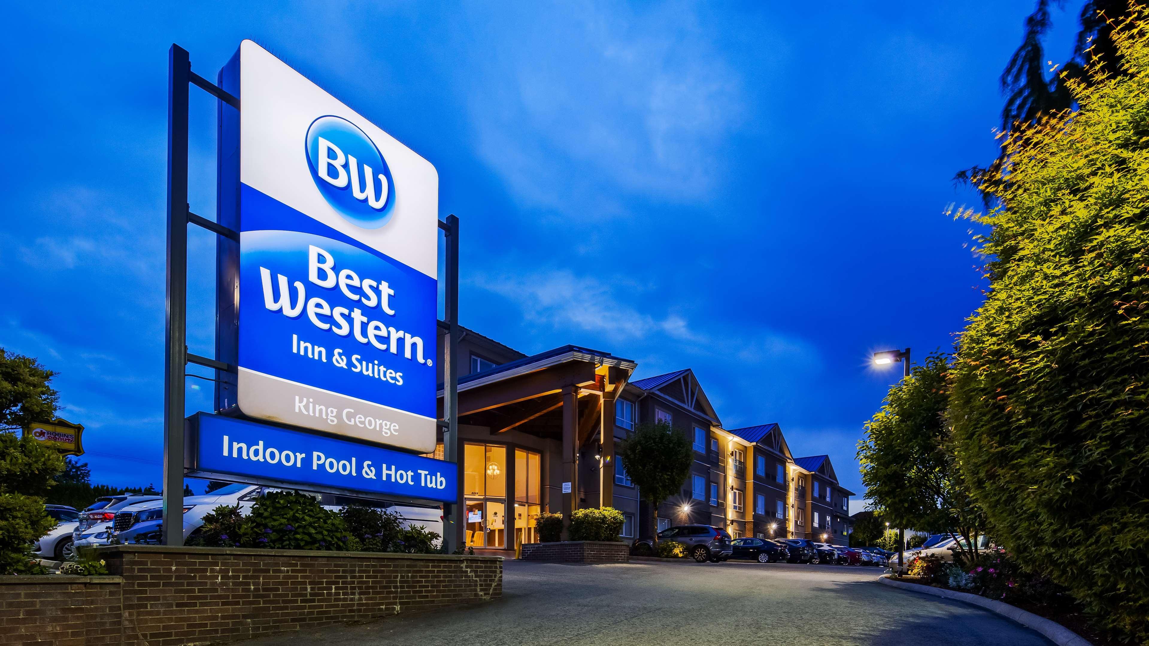 Best Western King George Inn & Suites Суррей Экстерьер фото