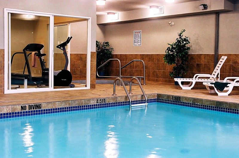 Best Western King George Inn & Suites Суррей Экстерьер фото