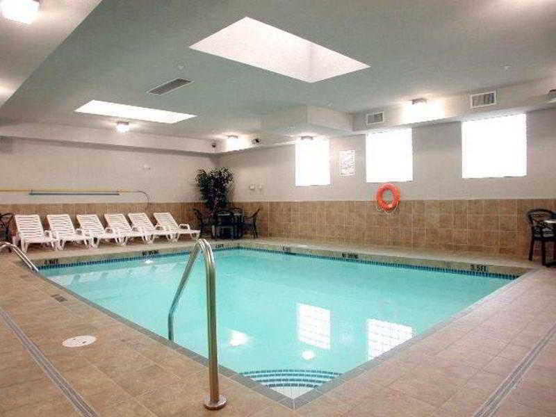 Best Western King George Inn & Suites Суррей Экстерьер фото