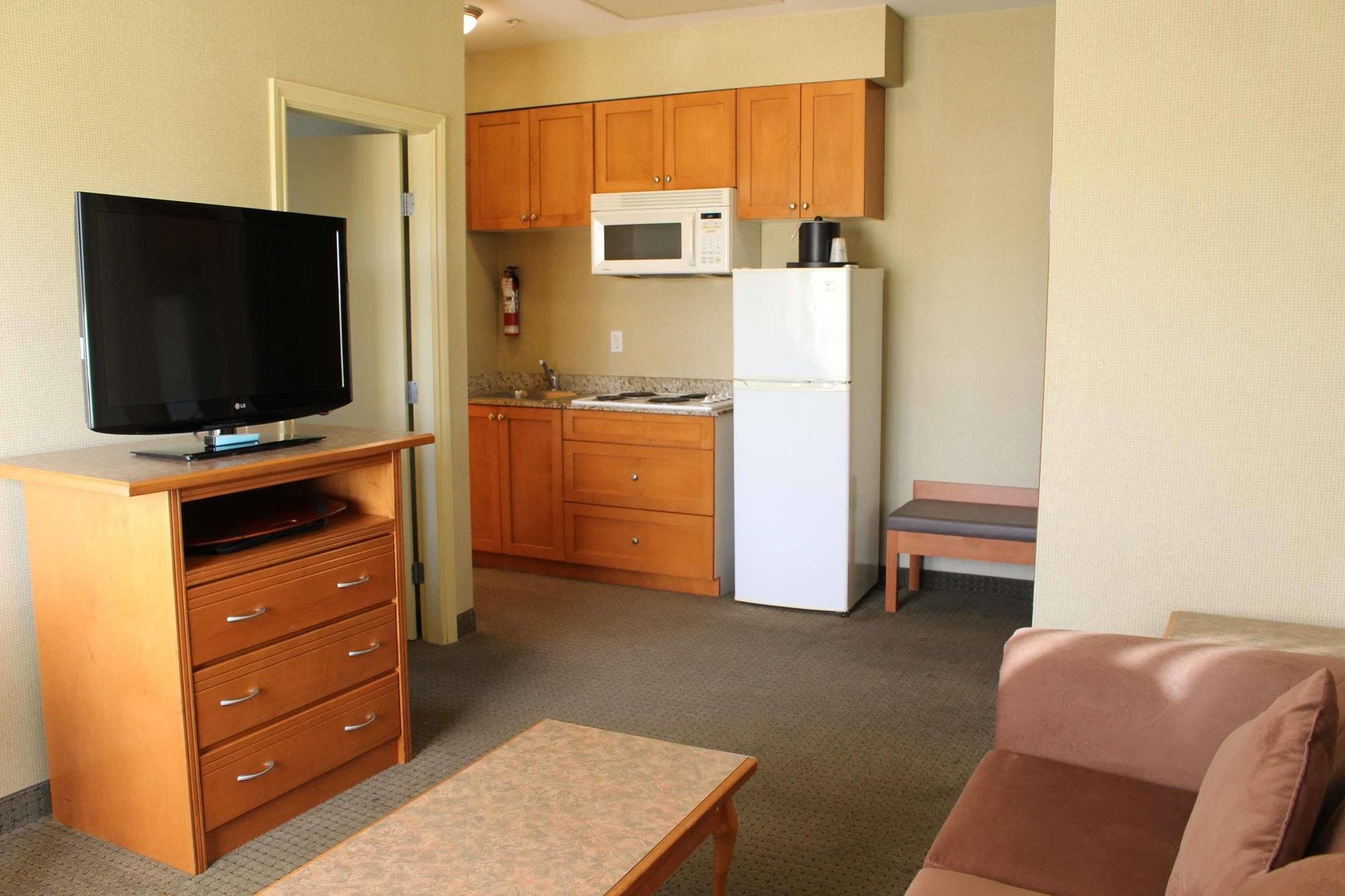 Best Western King George Inn & Suites Суррей Экстерьер фото